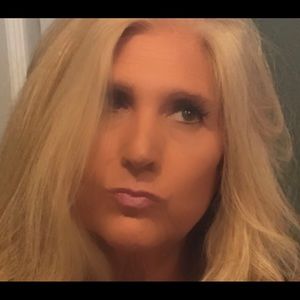 Meet your Posher, Janna